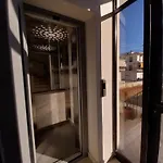 公寓 Etherial Comfy House 1